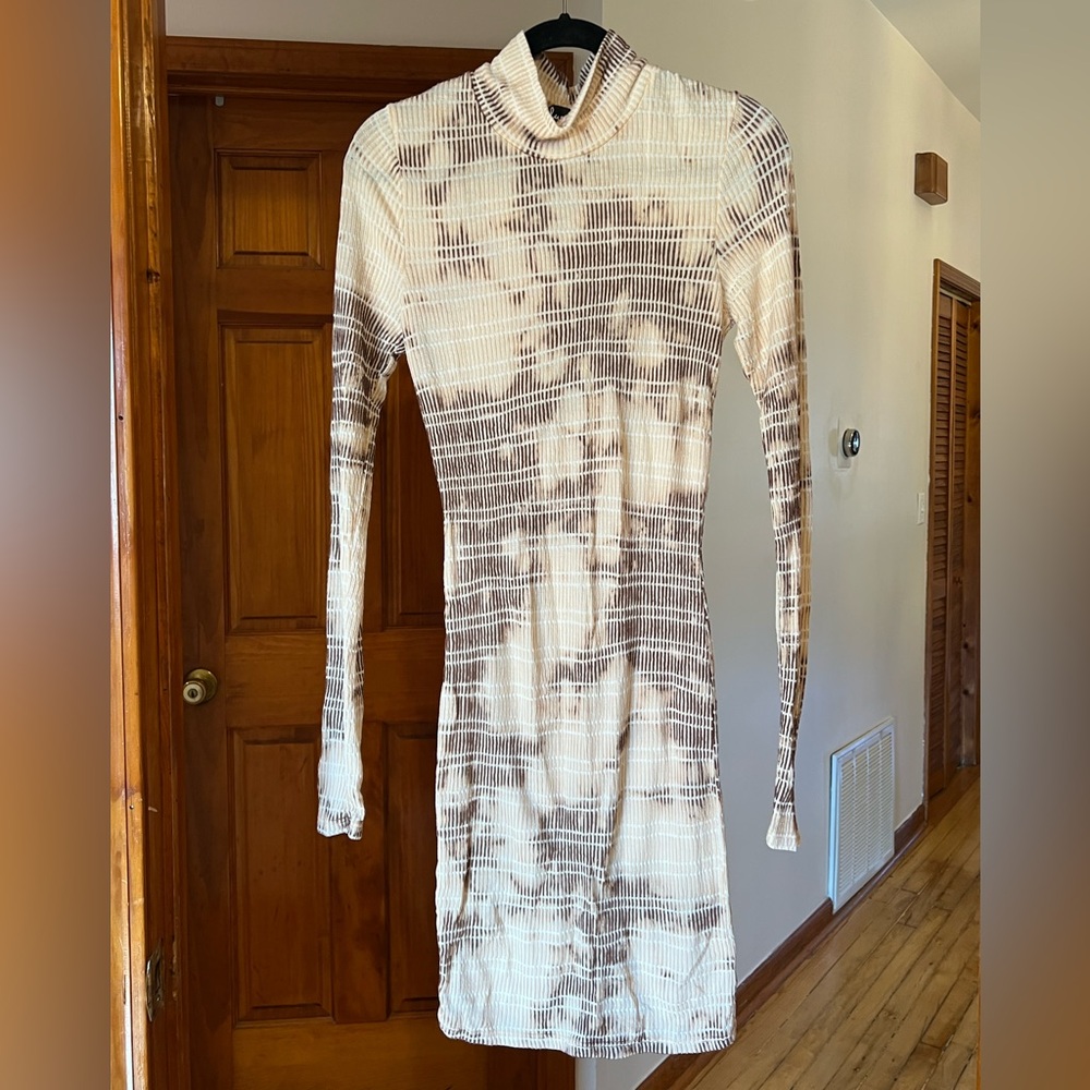 Lulu’s Turtleneck Acidwash Dress